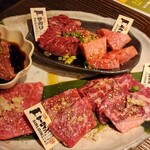 あか牛焼肉専門 和牛一頭流 肉萬 - 