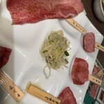 焼肉 房家 - 牛タン盛り合わせ