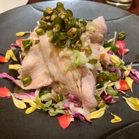 辛 青とんしゃぶしゃぶ