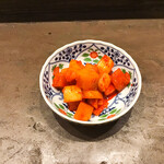 鶏焼肉 颯 - カクテキ