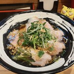 大阪麺哲 - ガーリック肉醤油大　1,300円(税込)