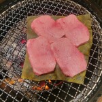 新東京焼肉 遊心 - 