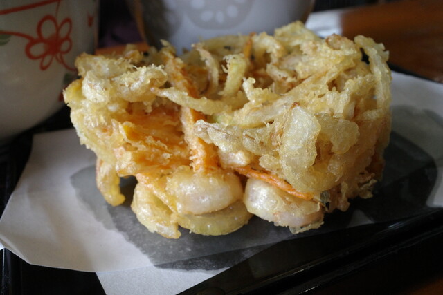 石筵（いしむしろ） - 川桁（そば）の写真