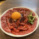 焼肉 三日月 - ハラミユッケ