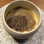 トムクリオーザ - 虎河豚白子　フラン　ポルチーニ　アンチョビ　黒トリュフ