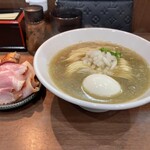 ヌードル＆スパイスカレー 今日の1番 - 