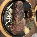 炭火ハンバーグ 肉焼き亭 - 