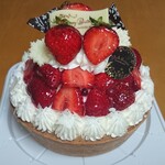 ラ・メゾン アンソレイユターブル - 料理写真:あまおうとミルククリームのタルト