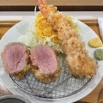 とんかつ 牡丹 - ヒレカツと大きな海老フライ♪