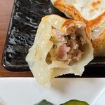 福BASE - 餃子の中身