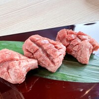 個室 炭火焼肉 本川越 尊 - 