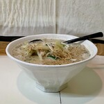 悟空館 - ごまラーメン