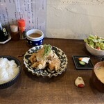 定食のハナレ - 週替り定食(鶏の唐揚げおろし) ¥980