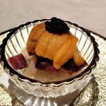 Sushi Nikko - ウニとキャビア、ローストビーフの小丼