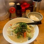 Membato Rigen - 鶏白湯タンメン