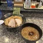 鶏白湯 らぁ麺 関羽 - 