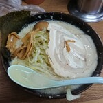 屋台ラーメン とんこつ貴生 - 