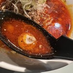 麺屋 丸福 - 辛いだけでなく旨みコクも凄い