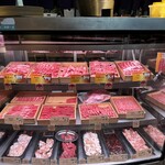 和牛放題の殿堂 宇田川町 肉屋横丁 - 