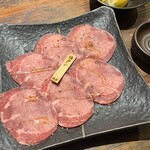 Sumibi Yakiniku Danro - 