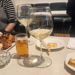 焼とり・串かつ 串の丈 - 最後のお店〆は白ワイン(^^)d