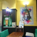 RAJA - 反対側の壁