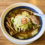 8番らーめん - 料理写真: