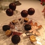 レフェルヴェソンス - 見た目も可愛いプチフール