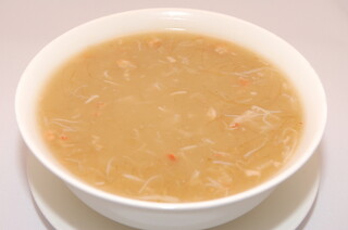 h Kaseirou Shinkan - 濃厚な白湯スープは手間暇かけた味わい深いフカヒレスープです