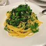 カステリーナ - 菜の花とズワイガニのスパゲッティ