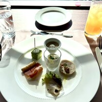 アーティスト カフェ - 