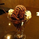 焼肉 夢丸 - 〆のチョコパフェ