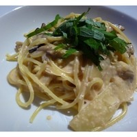 展望レストラン LAPUTA - 明太子とマッシュルーム入りパスタ・・クリームソースが濃厚で美味しいですよ。明太子の風味とクリームはよく合います。
                