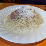 食感パスタとピザのお店 ピノキオ - 生ハムとパルメザンチーズ