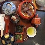 鰻 木屋 - 