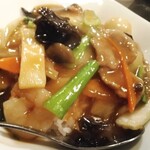 中華料理 楽道 - 中華丼