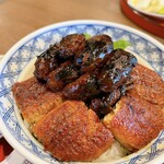 炭焼うな富士 - 肝入り上うな丼
