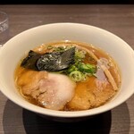 Shina Sobaya - 醤油らぁ麺1200円