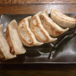 肉汁餃子のダンダダン - 肉汁焼餃子 614円