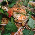 イムイェム - トムヤム麺 (中華麺)