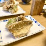 天ぷら よこい - ●一皿目・鱸・マメダイ・岡山県産牡蠣