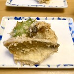 天ぷら よこい - ●一皿目・鱸・マメダイ・岡山県産牡蠣