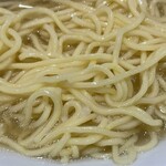 ラーメン魁力屋 - 麺アップ