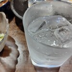 さかくら - 芋のロック。飲み過ぎですか？