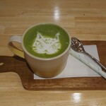 粉なカフェ - かわいい抹茶ラテ