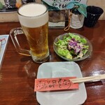 おしどり - 乾杯～。コンポタ味のサラダが旨い。