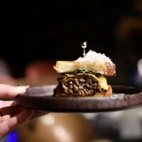 鉄板焼き 牛鳴 - 