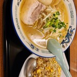 Suzuki Shokudou - 味玉みそラーメン　半チャーハン