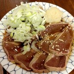 もつ焼き もつ鍋 亀戸 京もつ - ればたたき　640円