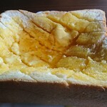 古民家カフェ 繁陽亭 - 厚切り蜂蜜トースト アップ